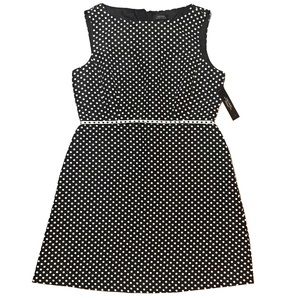 ✅SOLD - NWT Women’s Tahari Polka Dot Jacquard Dress